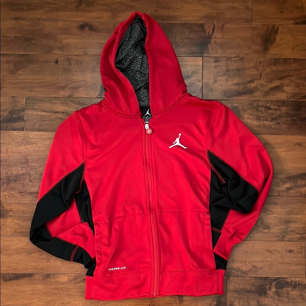 Boys Jordan Red Full-zip  Sweatshirt with Hood - Size Youth Large EUC